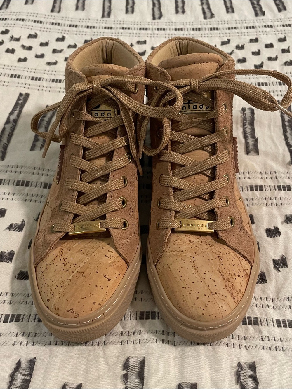 Montado "Taylor" Handcrafted High-Top Cork Sneakers - EU 35 (US 5)